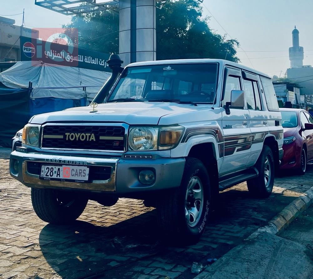 تويوتا لاندكروزر